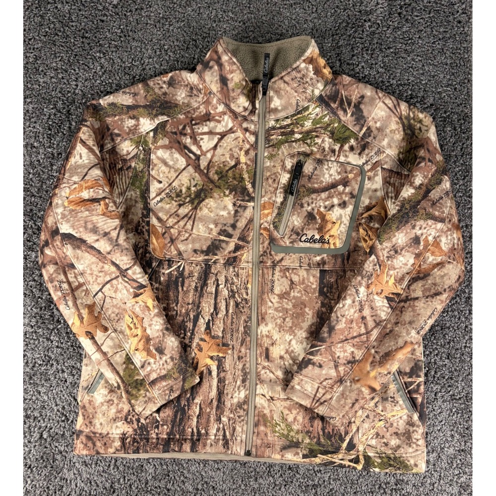 Cabelas Zonz Woodlands Camo Softshell Fleece Lined Hunting Jacket XL RN56835